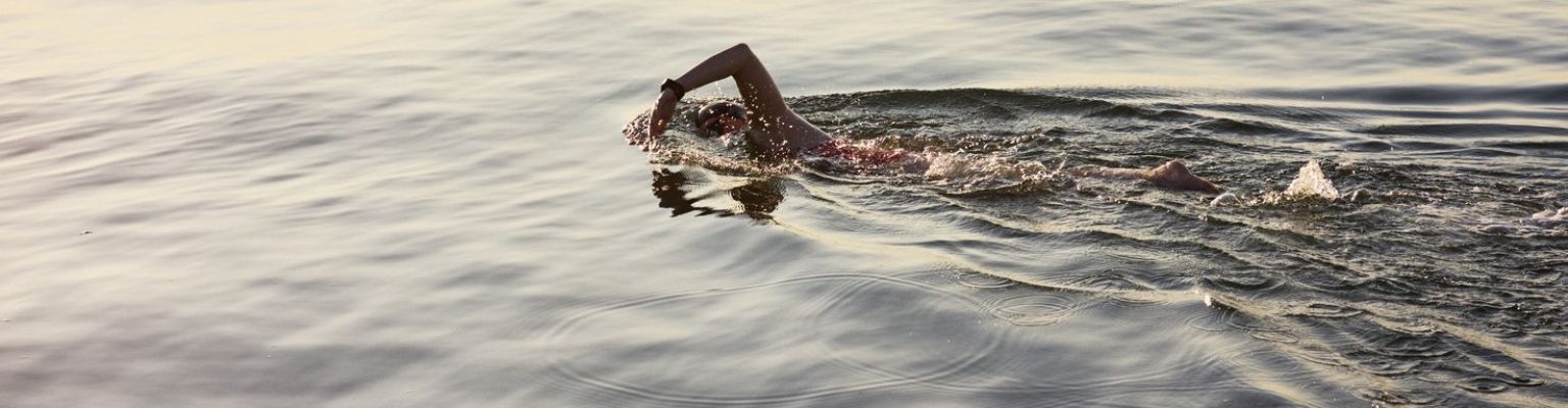 female-swimmer-in-the-sea-royalty-free-image-1594112190